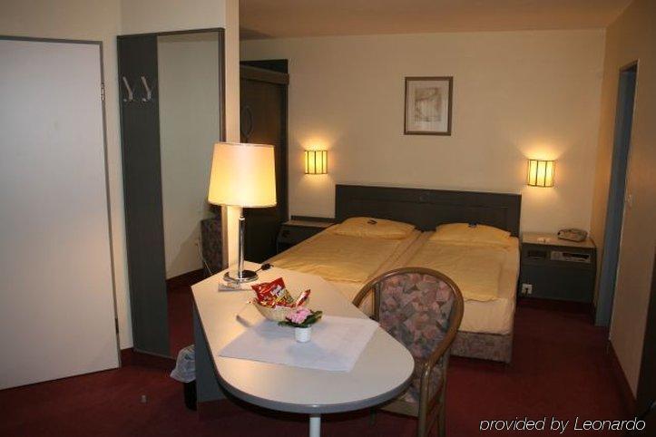 Invite Hotel Nuernberg City Rom bilde