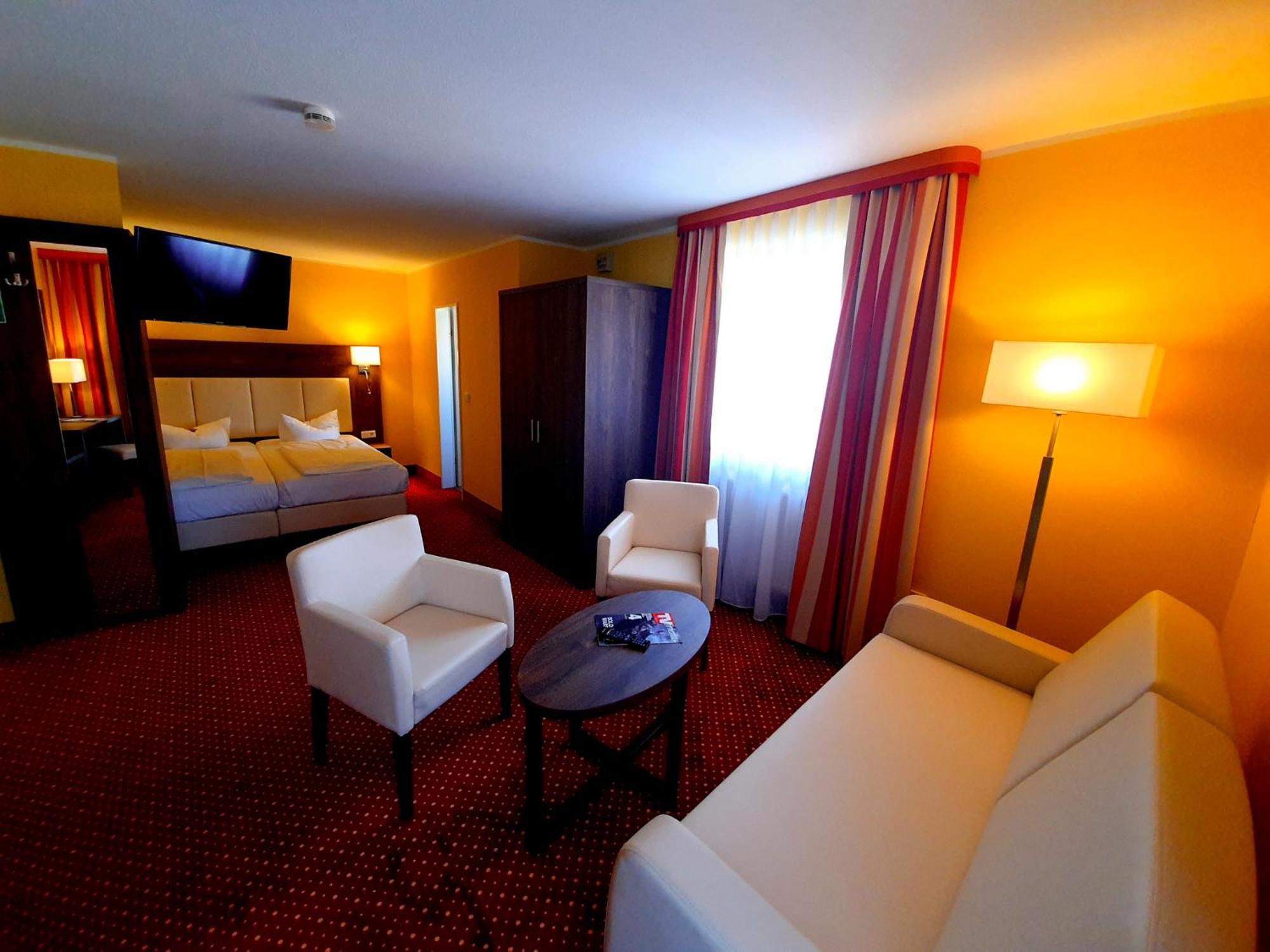 Invite Hotel Nuernberg City Eksteriør bilde